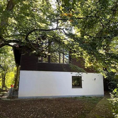 Malerisches Kuenstlerhaus Fuer Bis Zu 6 Gaeste - Balkon & Parkplatz *